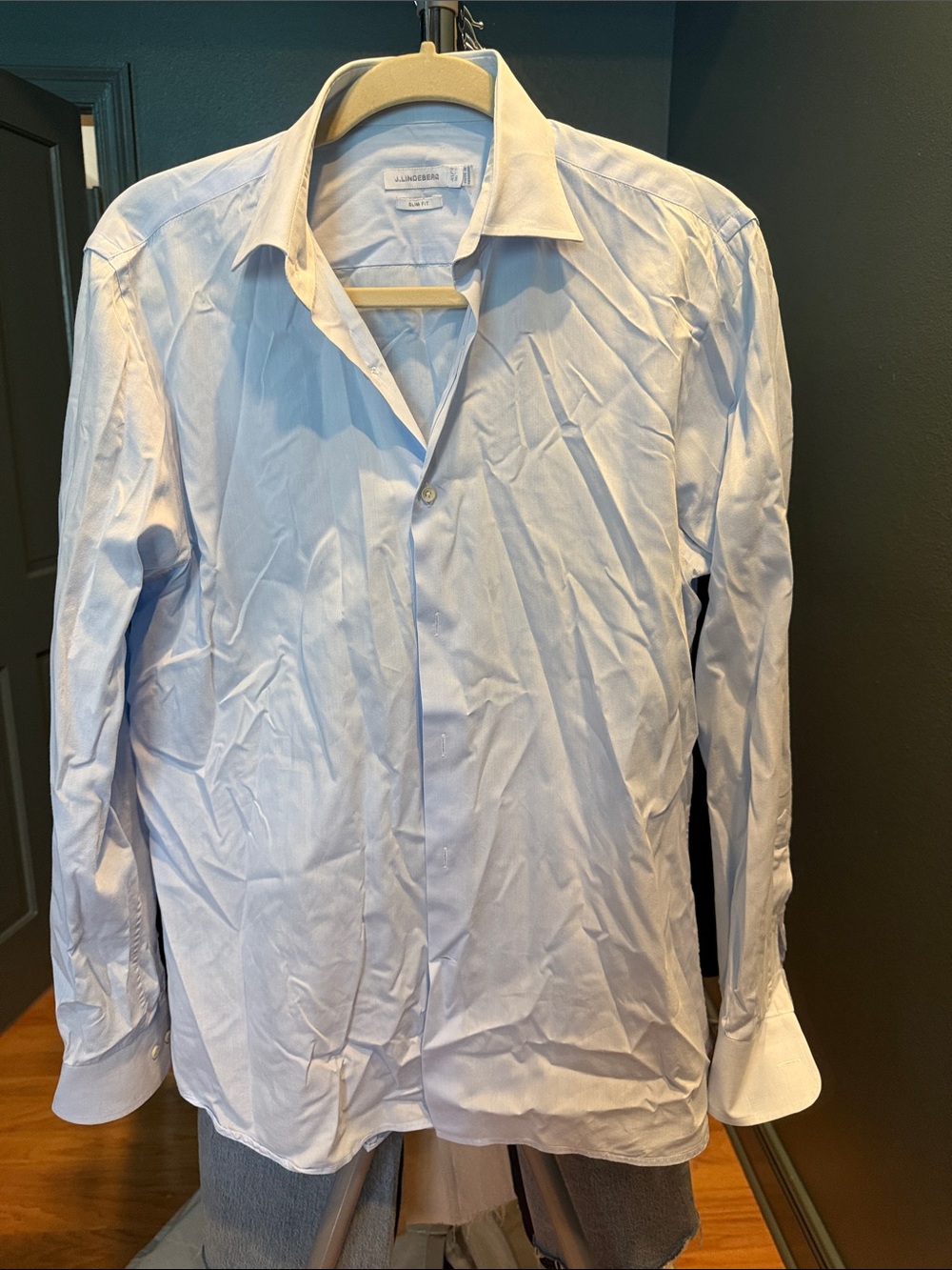 Men’s button down dress shirt